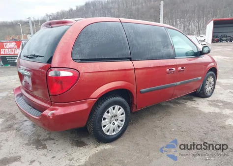 2005 Chrysler Town & Country from USA, damaged, VIN 1C4GP45R75B441872